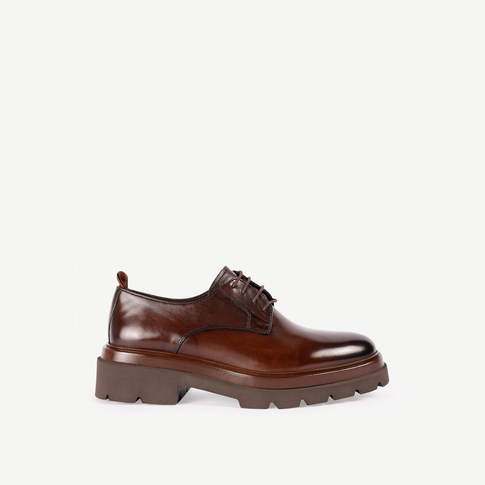 YARGICI El Boyaması Deri Bağlı Ayakkabı