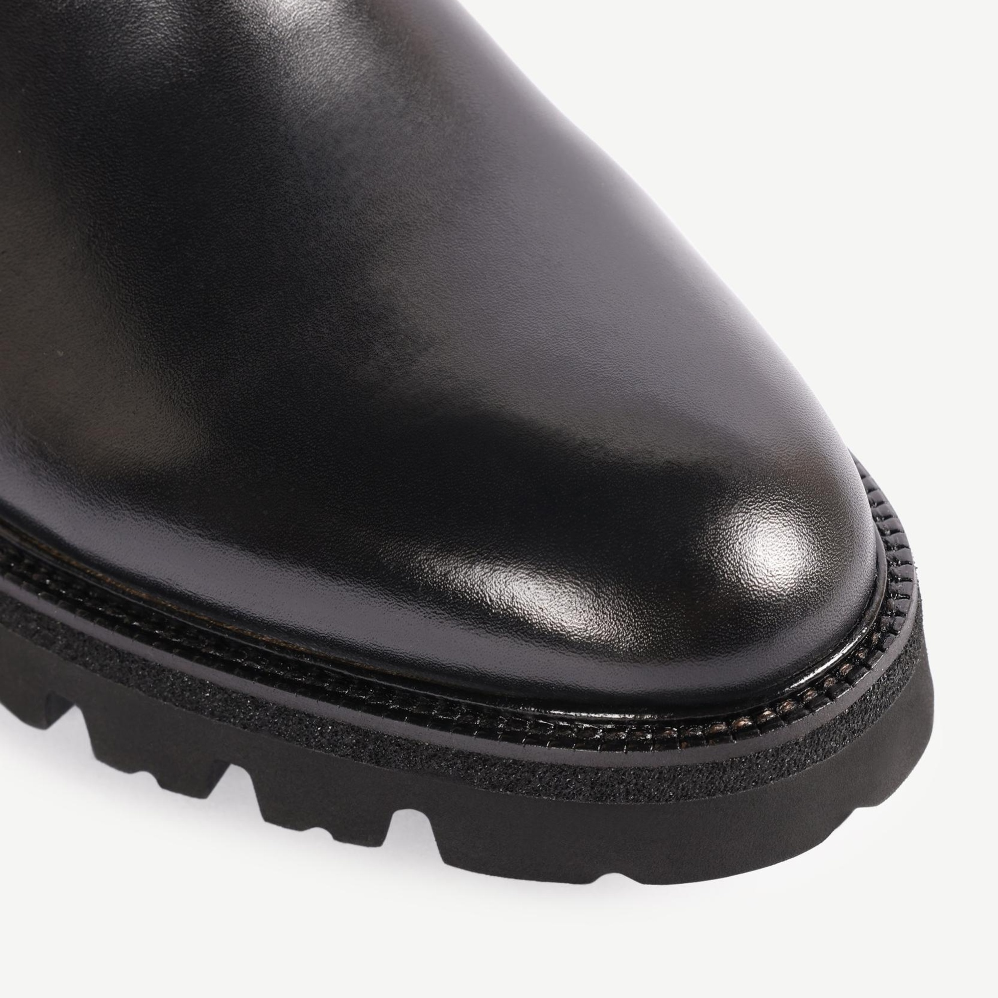 YARGICI Hafif Tabanlı Deri Lastikli Bot