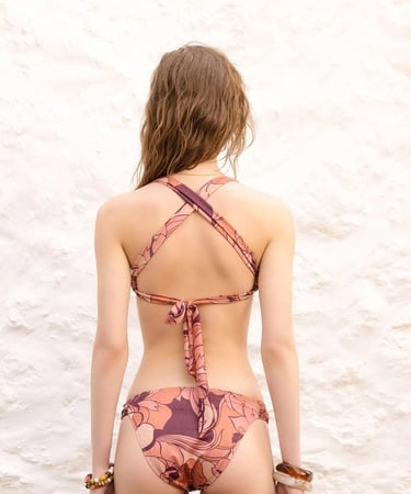  YARGICI Büzgü Detaylı Bikini Üst