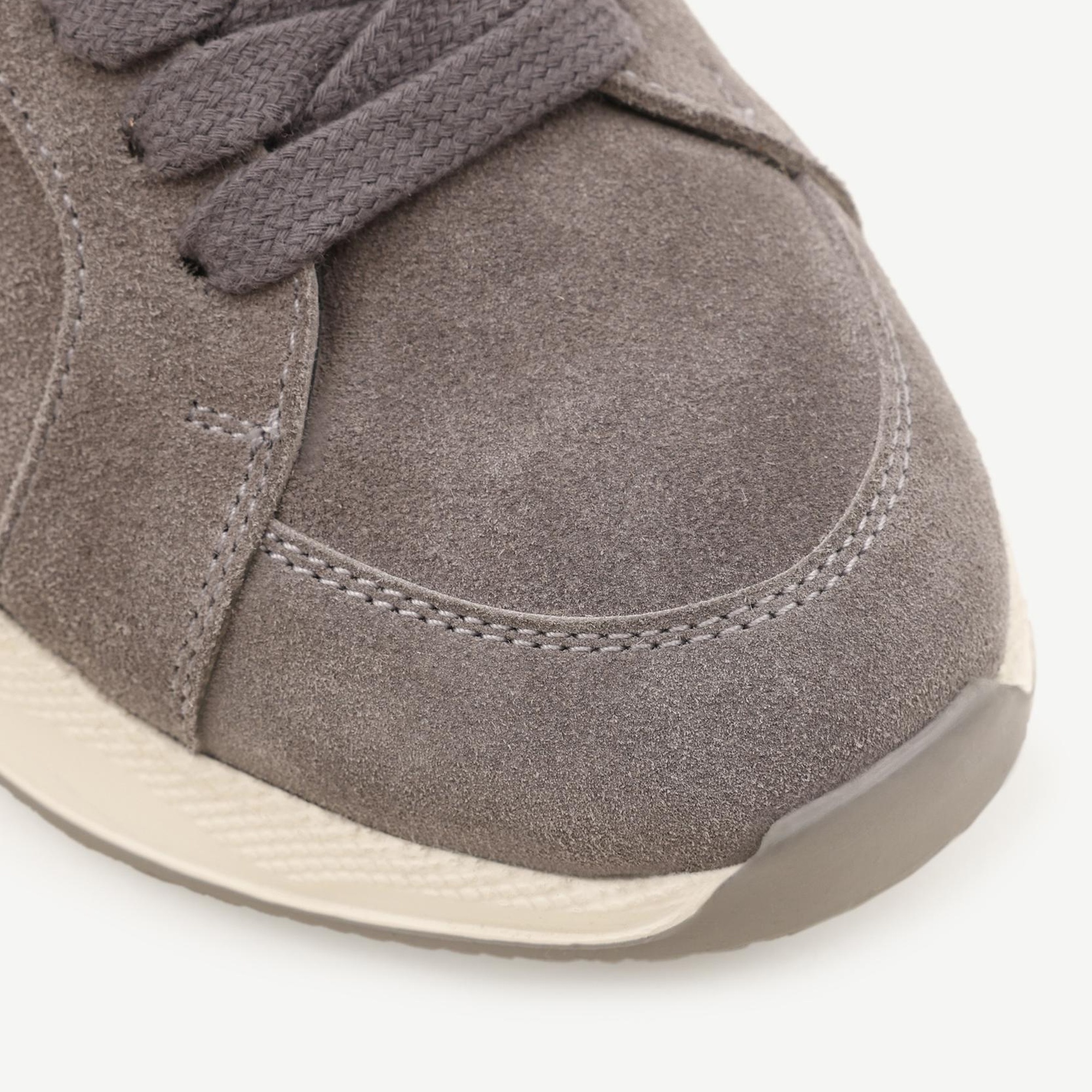 YARGICI Tay Tüyü Detaylı Deri Sneaker