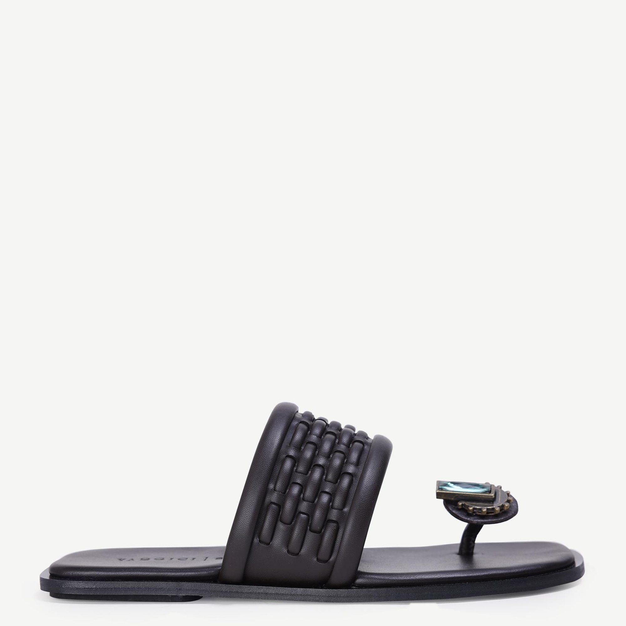 YARGICI Etnik Tokalı Deri Terlik