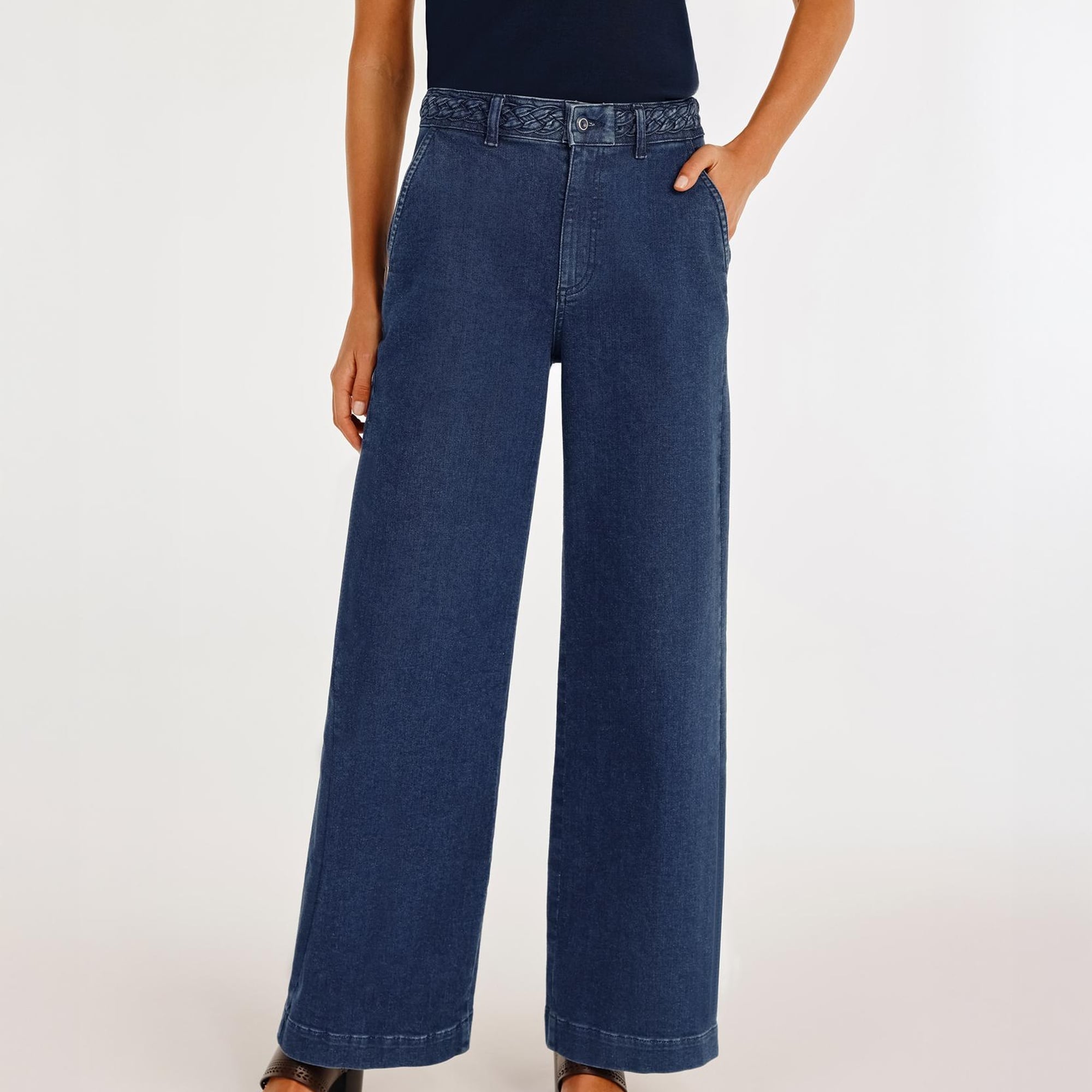 Örgü Kemer Detaylı Yüksek Bel Geniş Paça Denim Pantolon