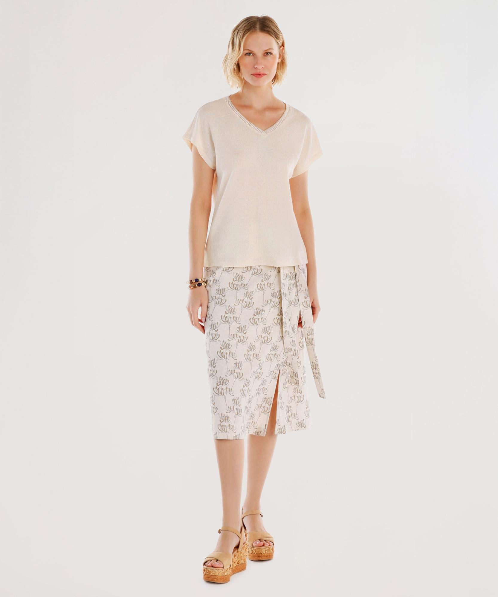  YARGICI V Yaka Kolsuz T-shirt