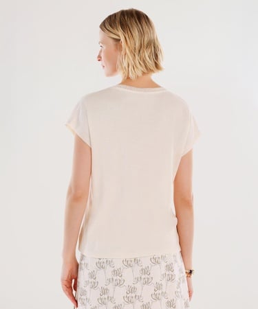  YARGICI V Yaka Kolsuz T-shirt