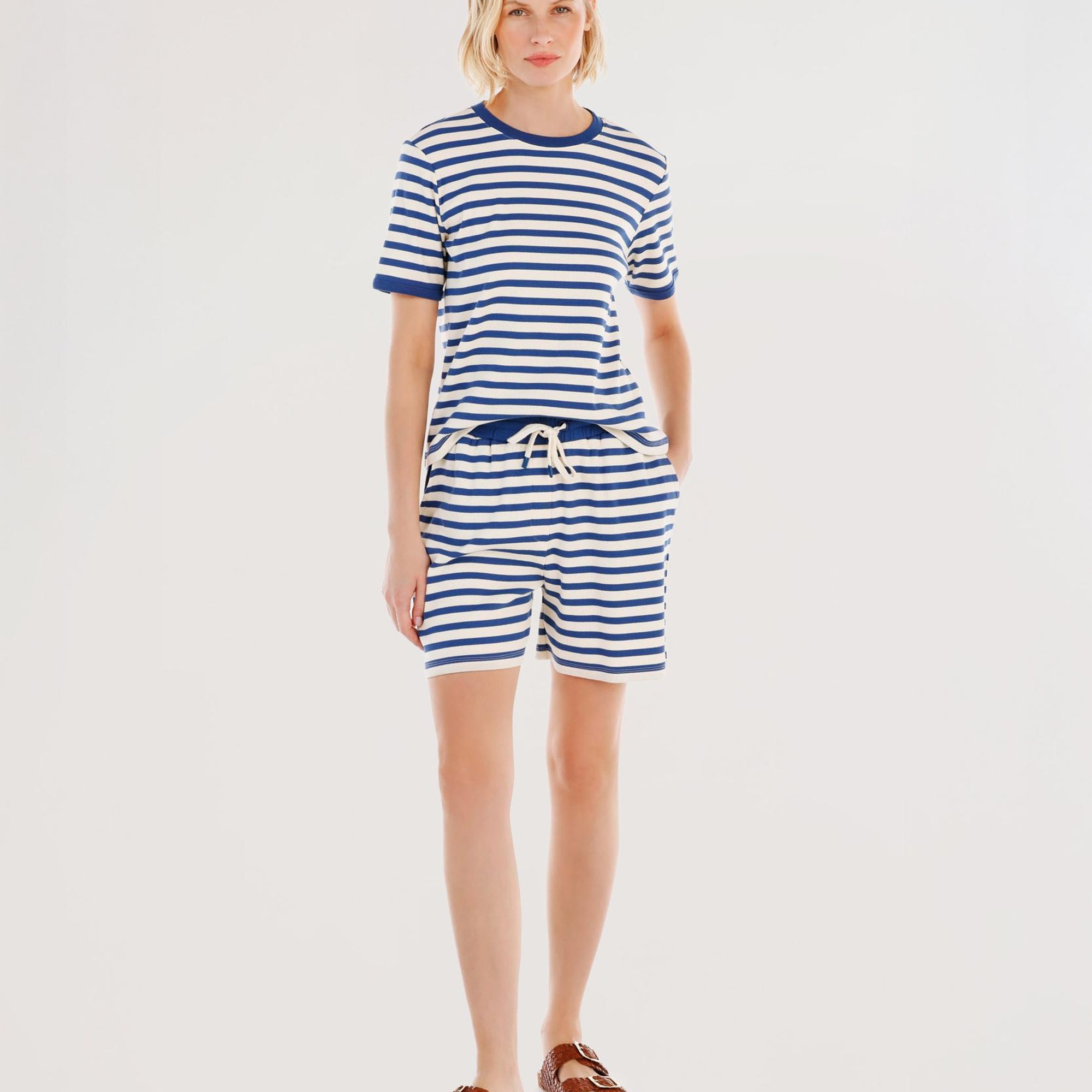 YARGICI Bisiklet Yakalı T-shirt