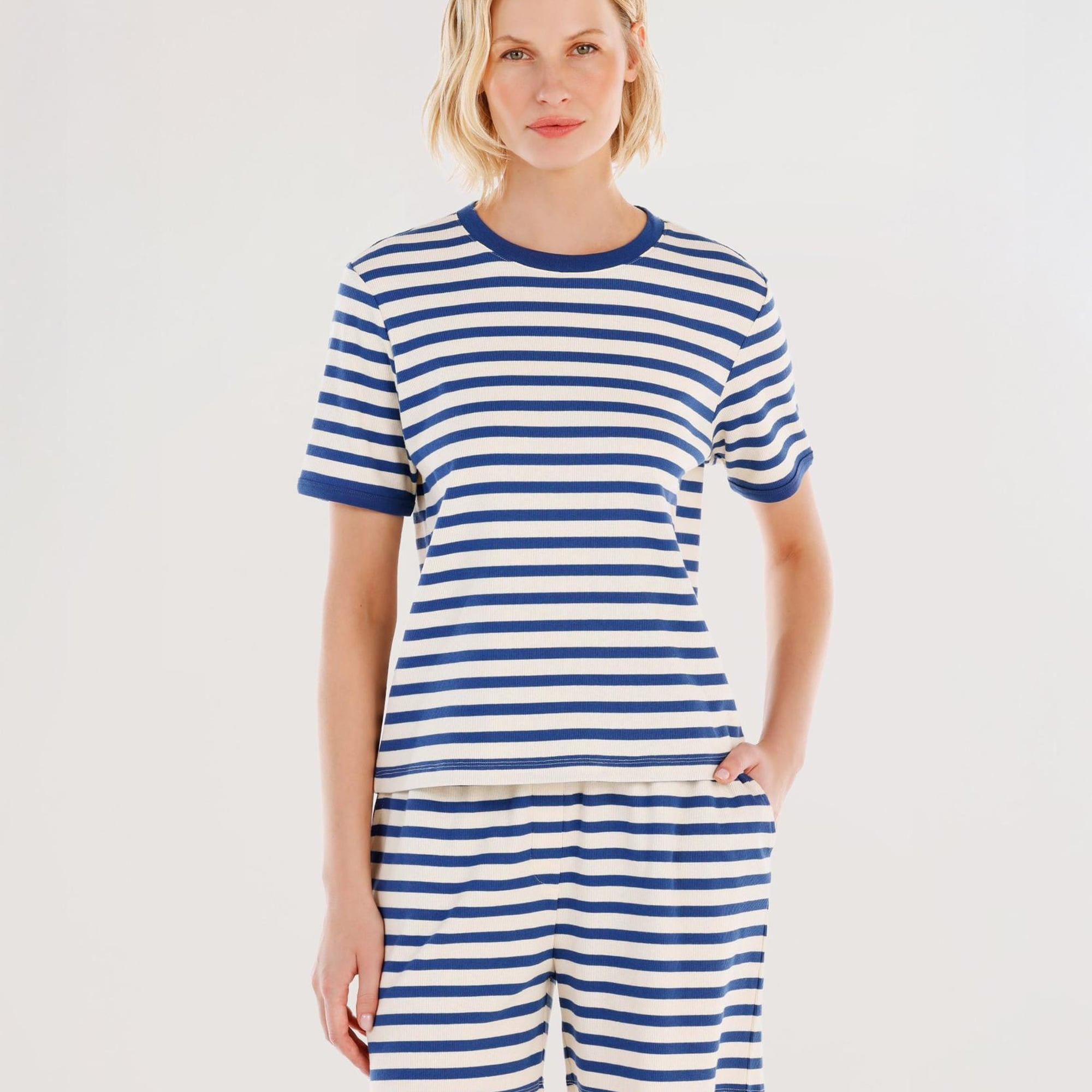 YARGICI Bisiklet Yakalı T-shirt