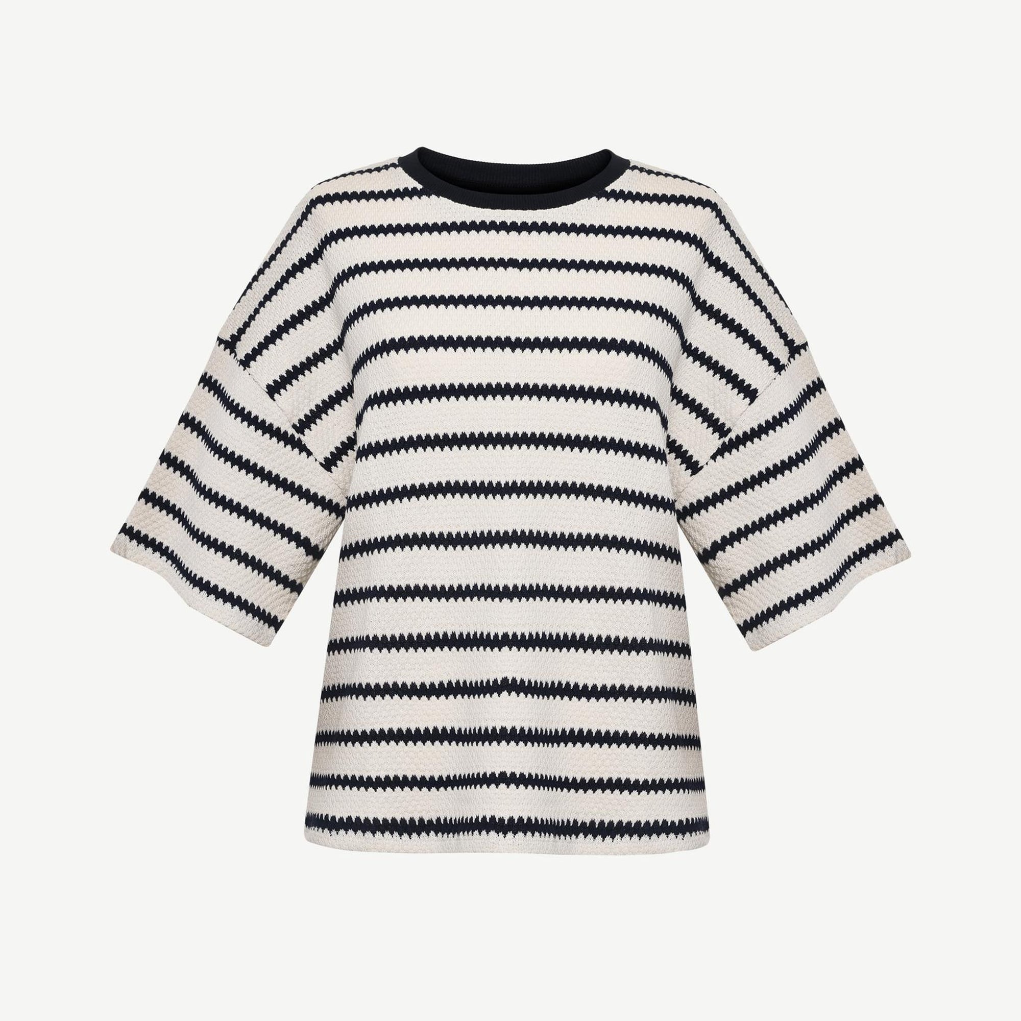 YARGICI Düşük Omuzlu T-shirt