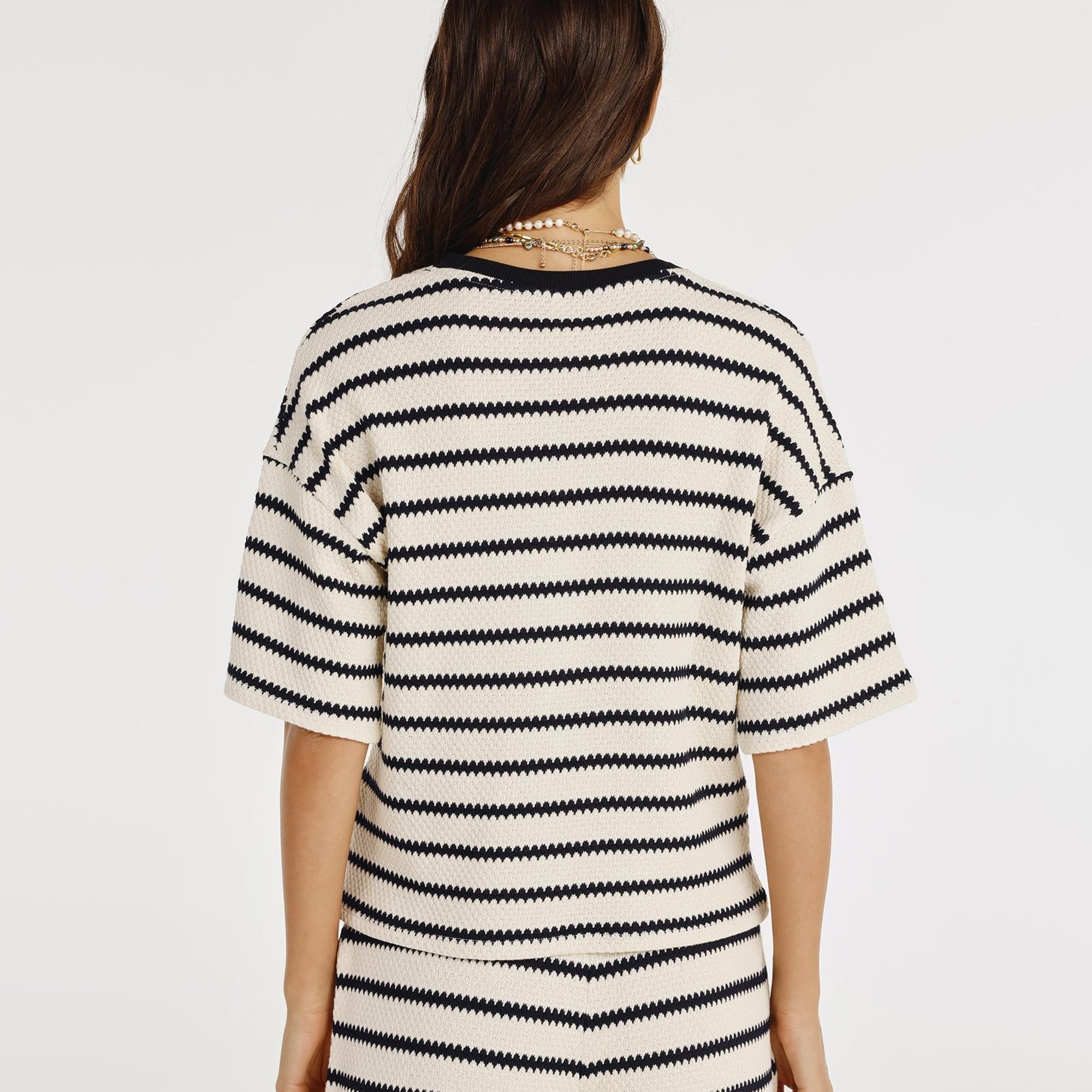 YARGICI Düşük Omuzlu T-shirt