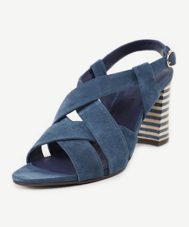  YARGICI Çapraz Bantlı Deri Topuklu Sandalet