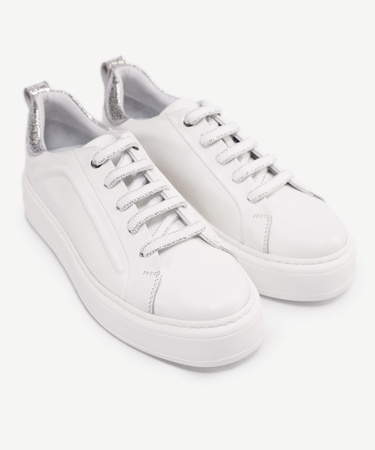  YARGICI Kabartma Detaylı Deri Sneakers