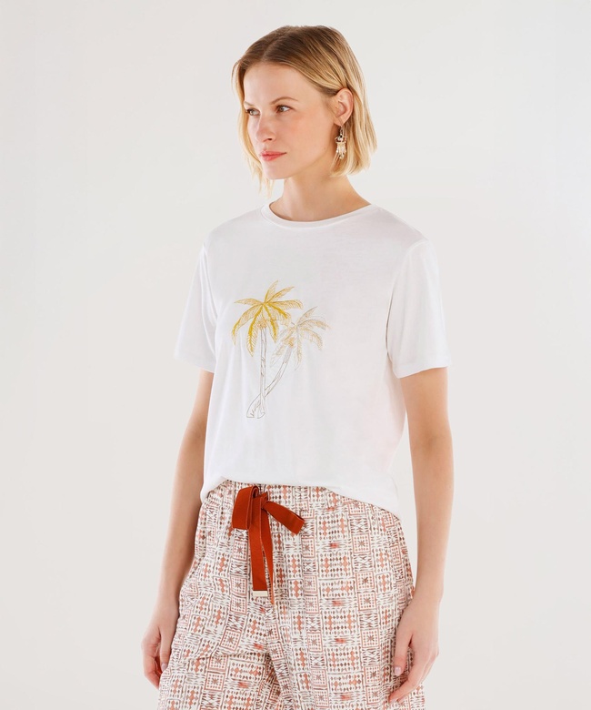  YARGICI Nakış Detaylı Bisiklet Yaka Kısa Kollu T-shirt