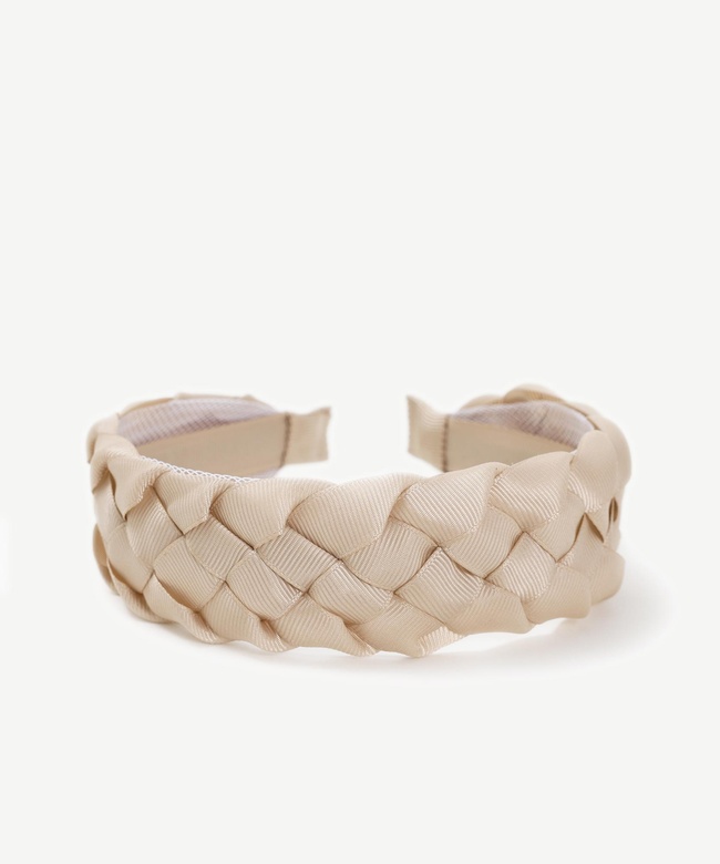  YARGICI Örgü Detaylı Taç