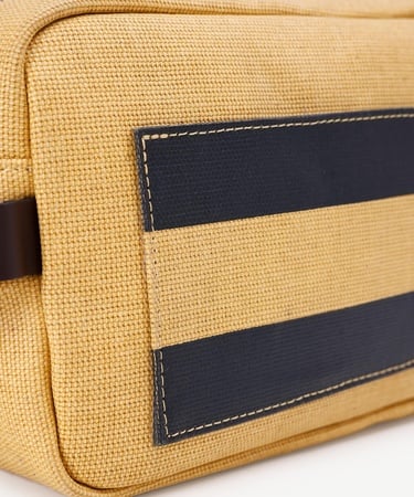  YARGICI Marin Temalı Traş Çantası