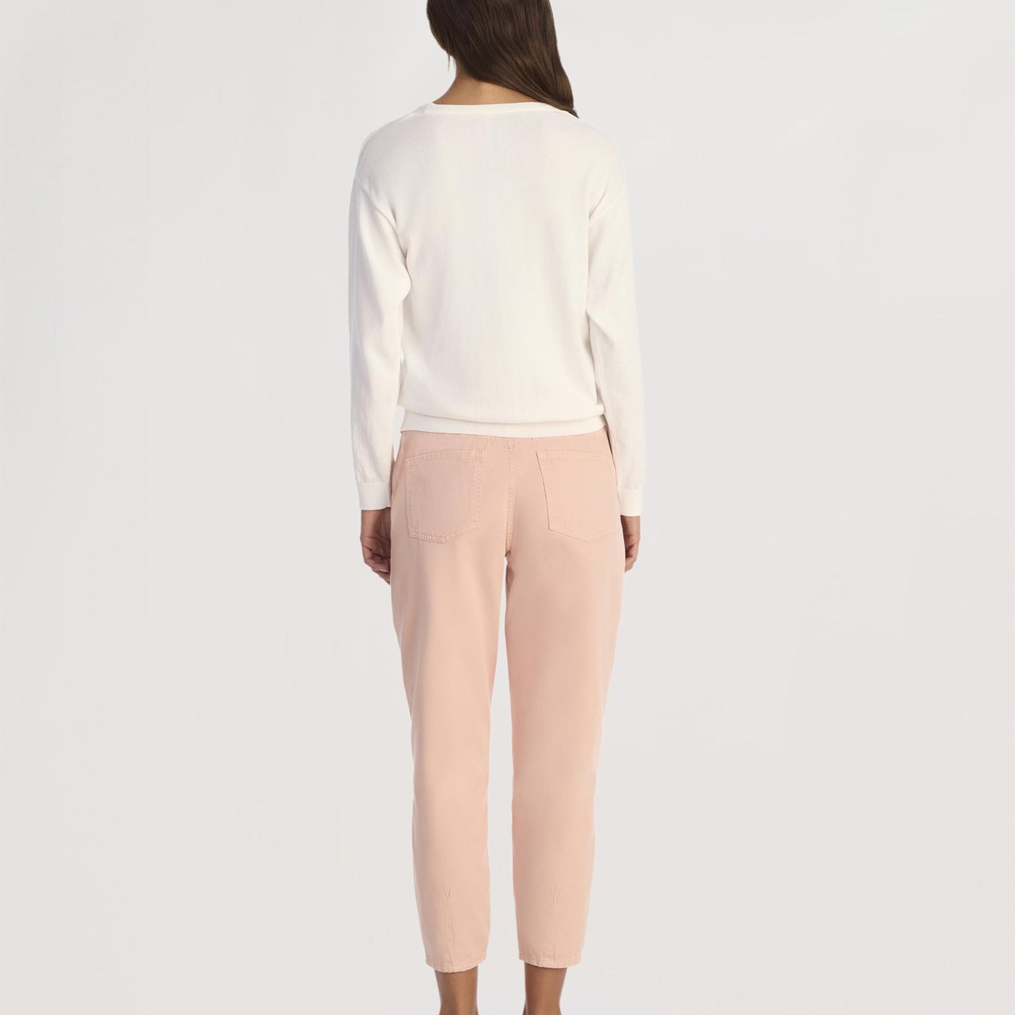 YARGICI V Yaka Nakışlı Hırka