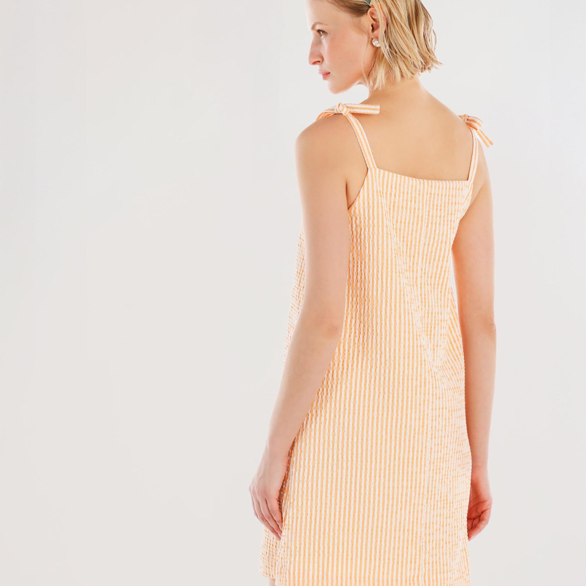 YARGICI Askılı Nakış Detaylı Kısa Boylu Elbise