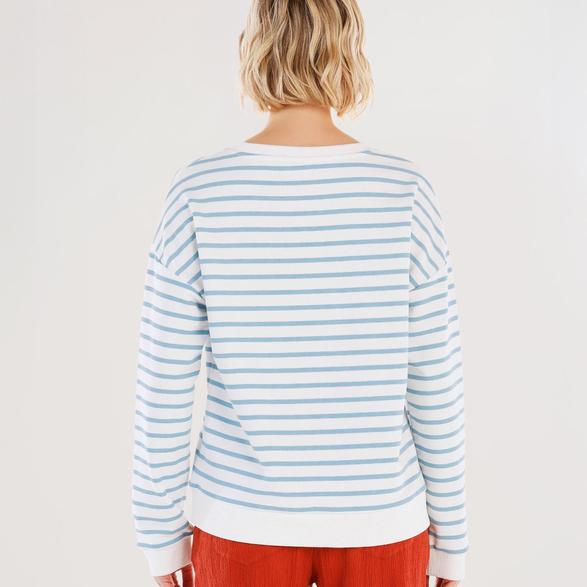 YARGICI Nakış Detaylı Bisiklet Yaka Sweatshirt