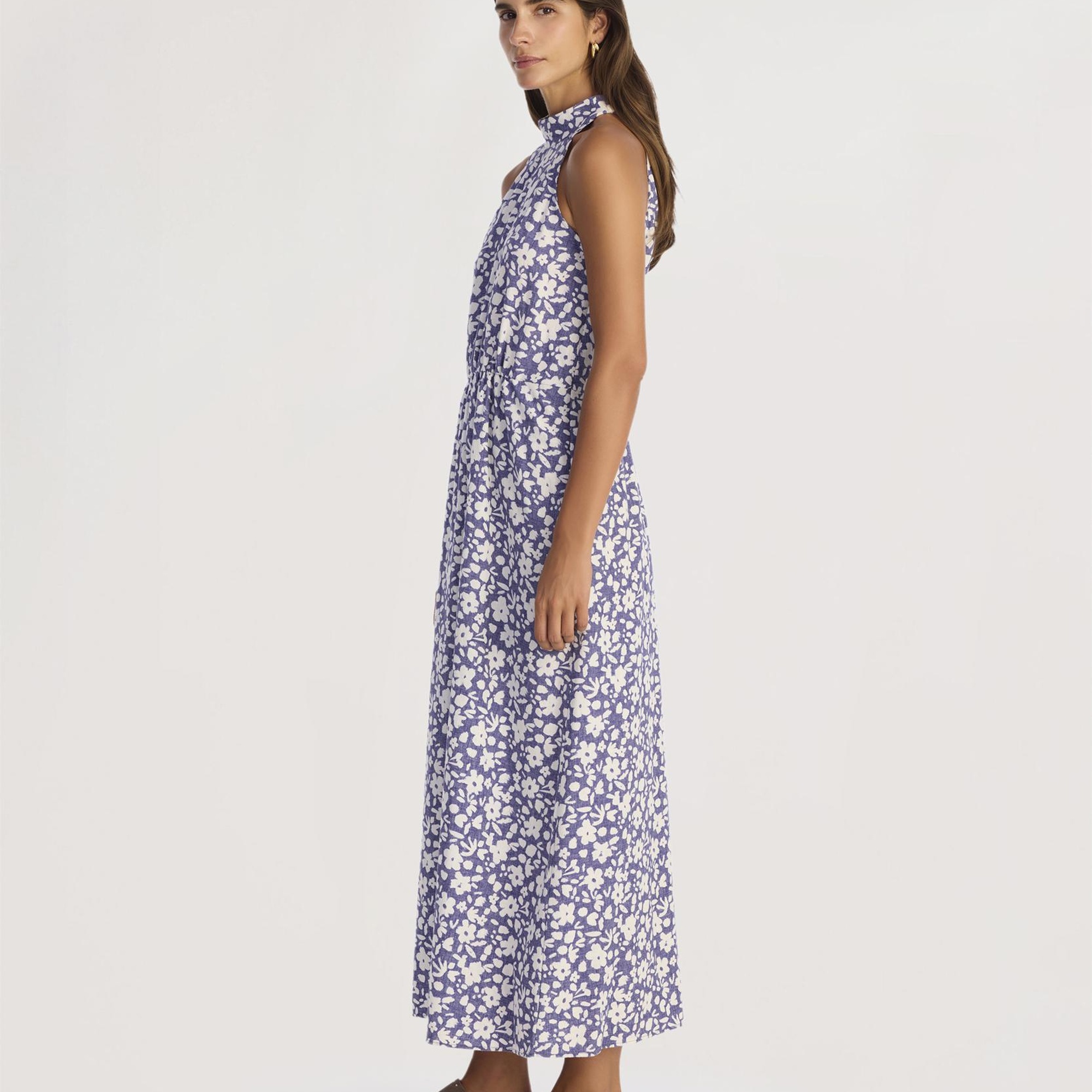 YARGICI Dik Yaka Kolsuz Uzun Boy Elbise