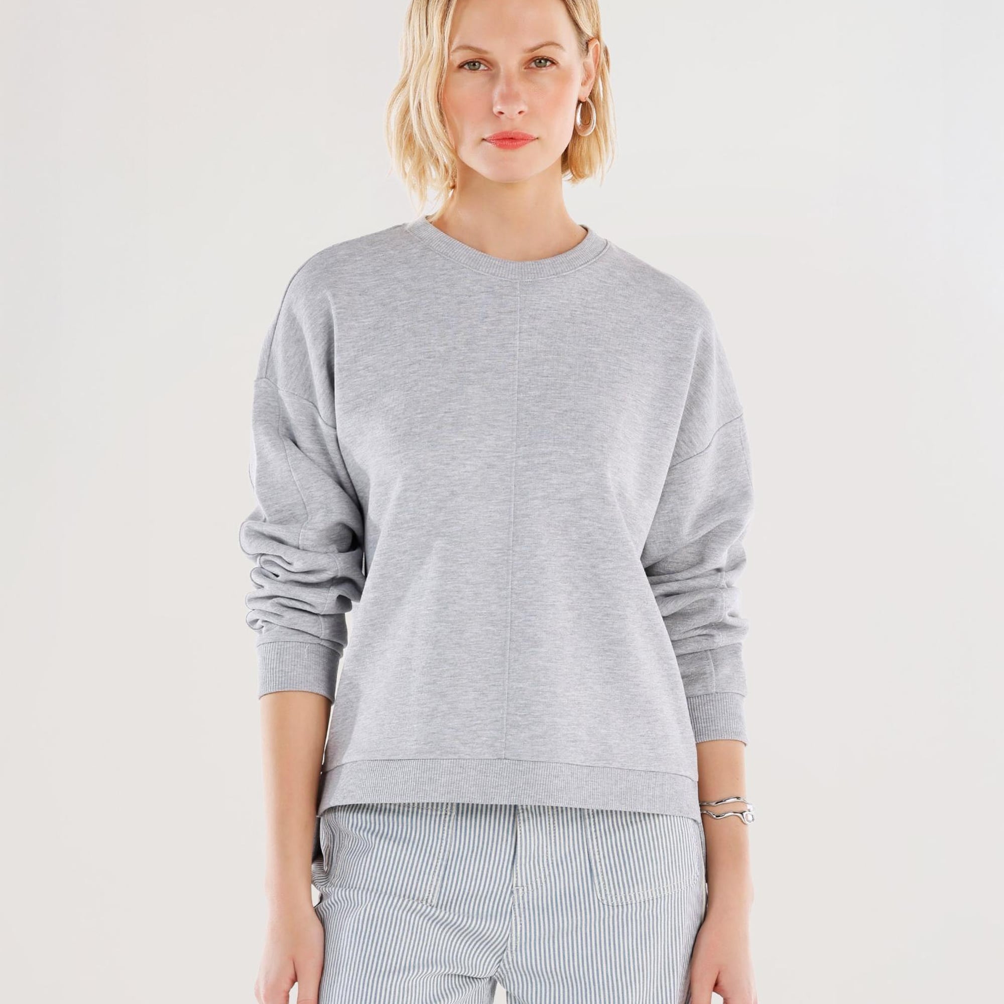 YARGICI Dikiş Ve Yırtmaç Detaylı Bisiklet Yaka Sweatshirt