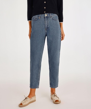  YARGICI Kemer Aksesuarlı Yüksel Bel Mom Fit Denim Pantolon