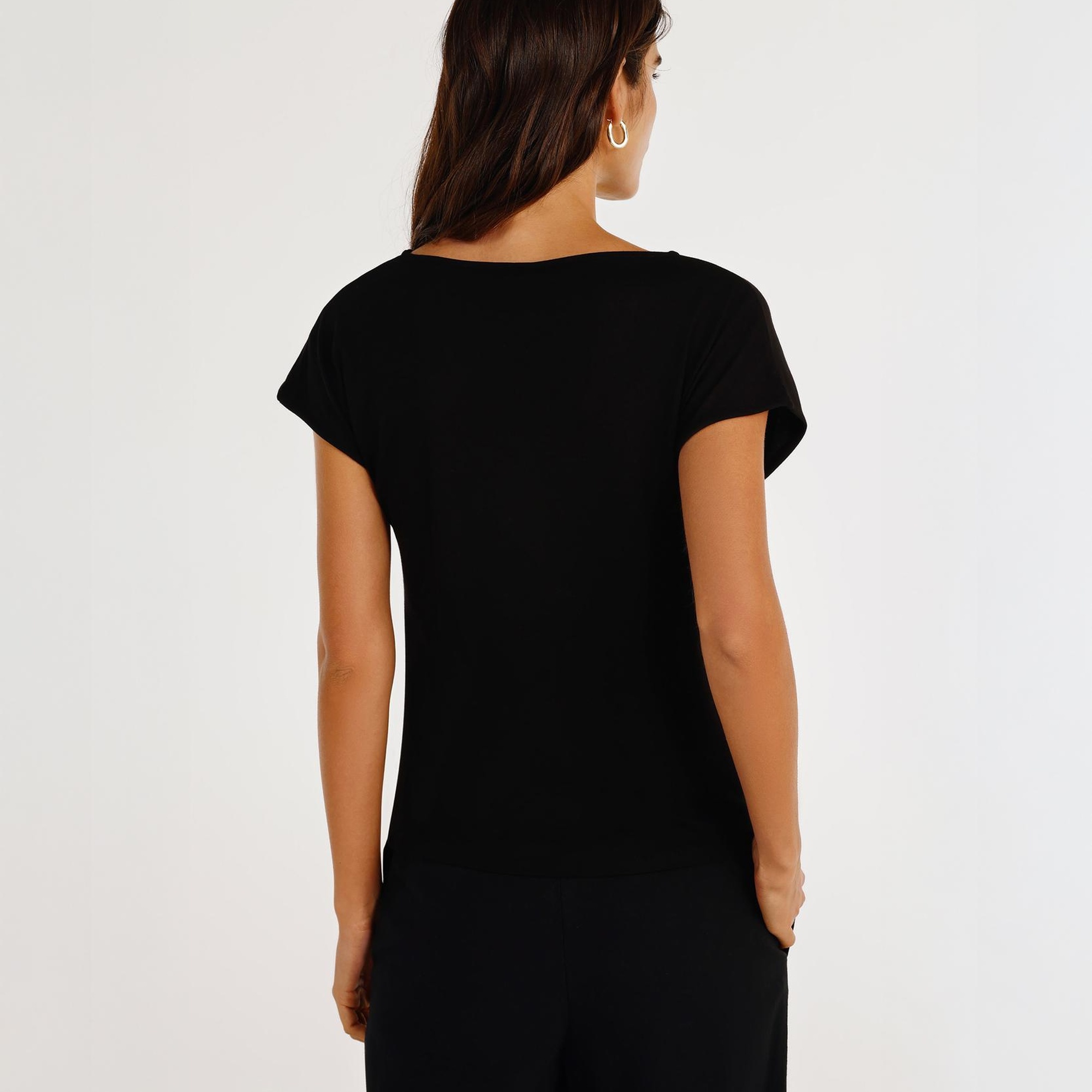 YARGICI Kruvaze Detaylı Kısa Kollu T-shirt