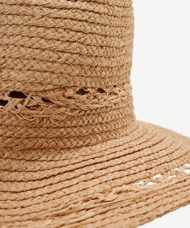  YARGICI Zincir Detaylı Örgü Şapka