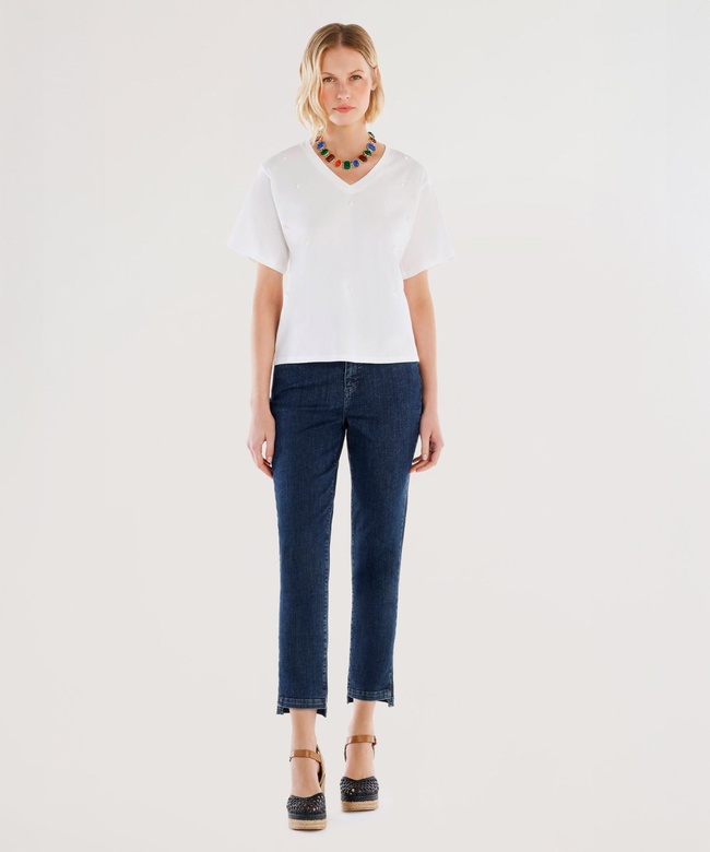  YARGICI Boncuk Detaylı V Yaka Kısa Kollu T-shirt