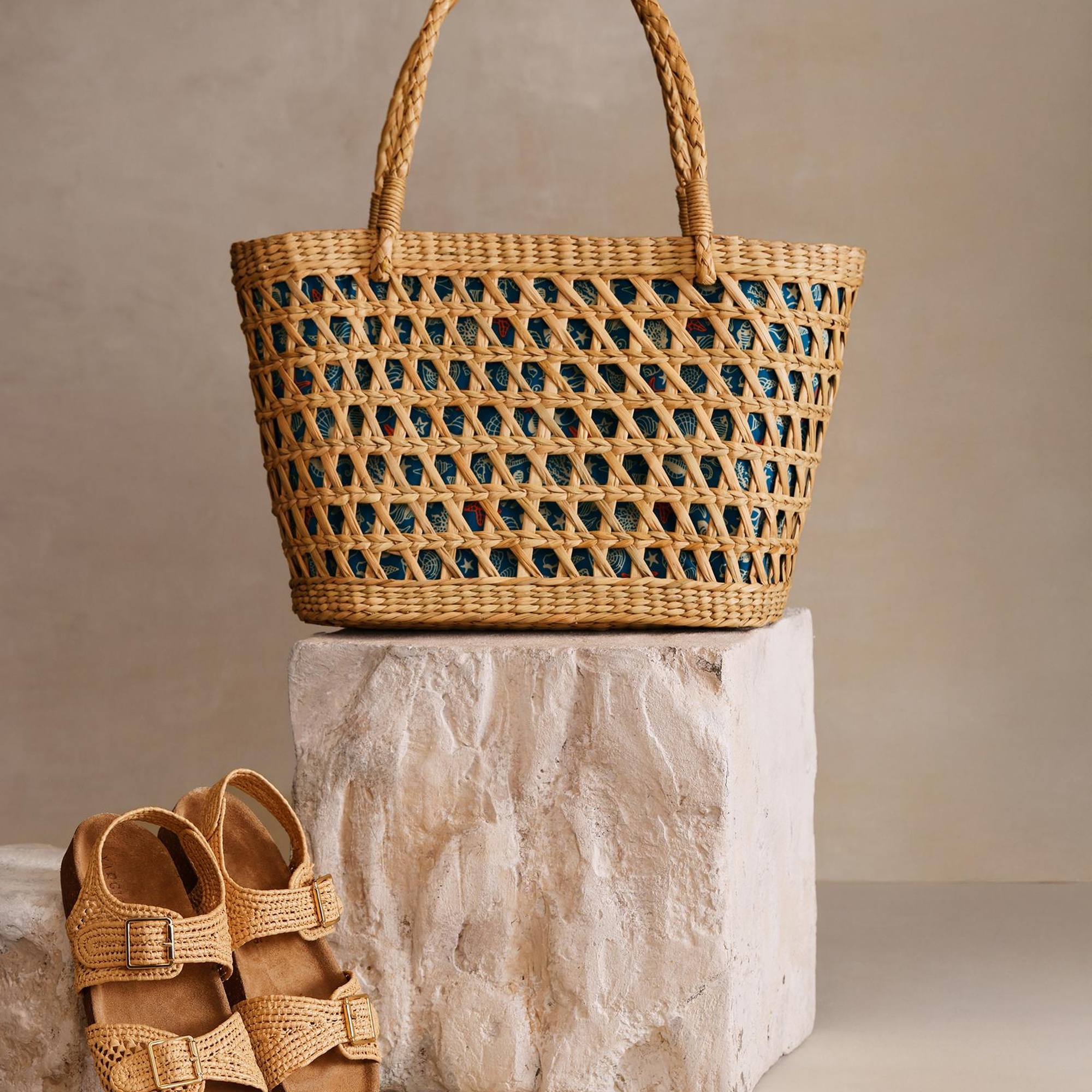 YARGICI Desen Kumaş Astarlı Rattan Çanta