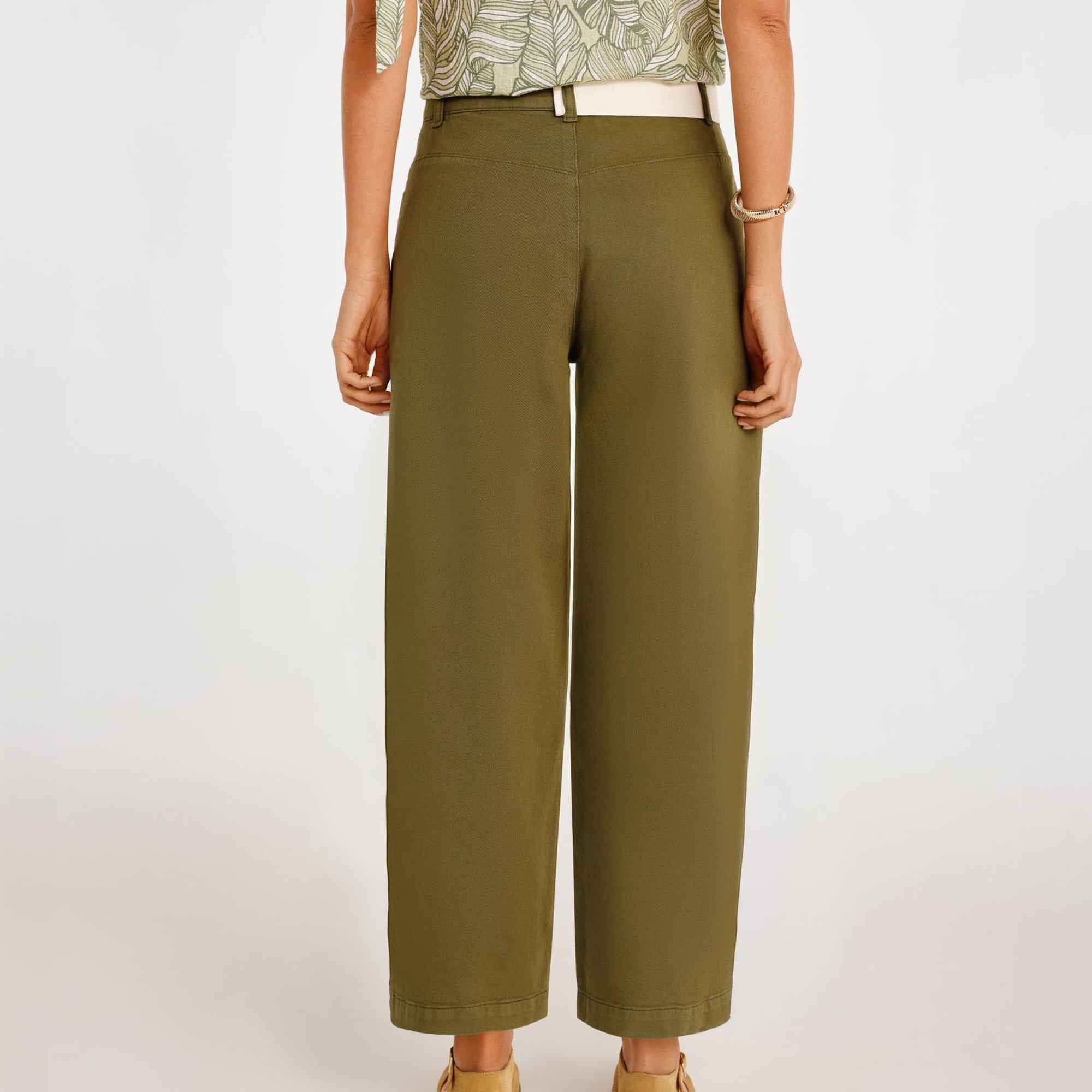 YARGICI Kemer Detaylı Normal Bel Geniş Paça Denim Pantolon