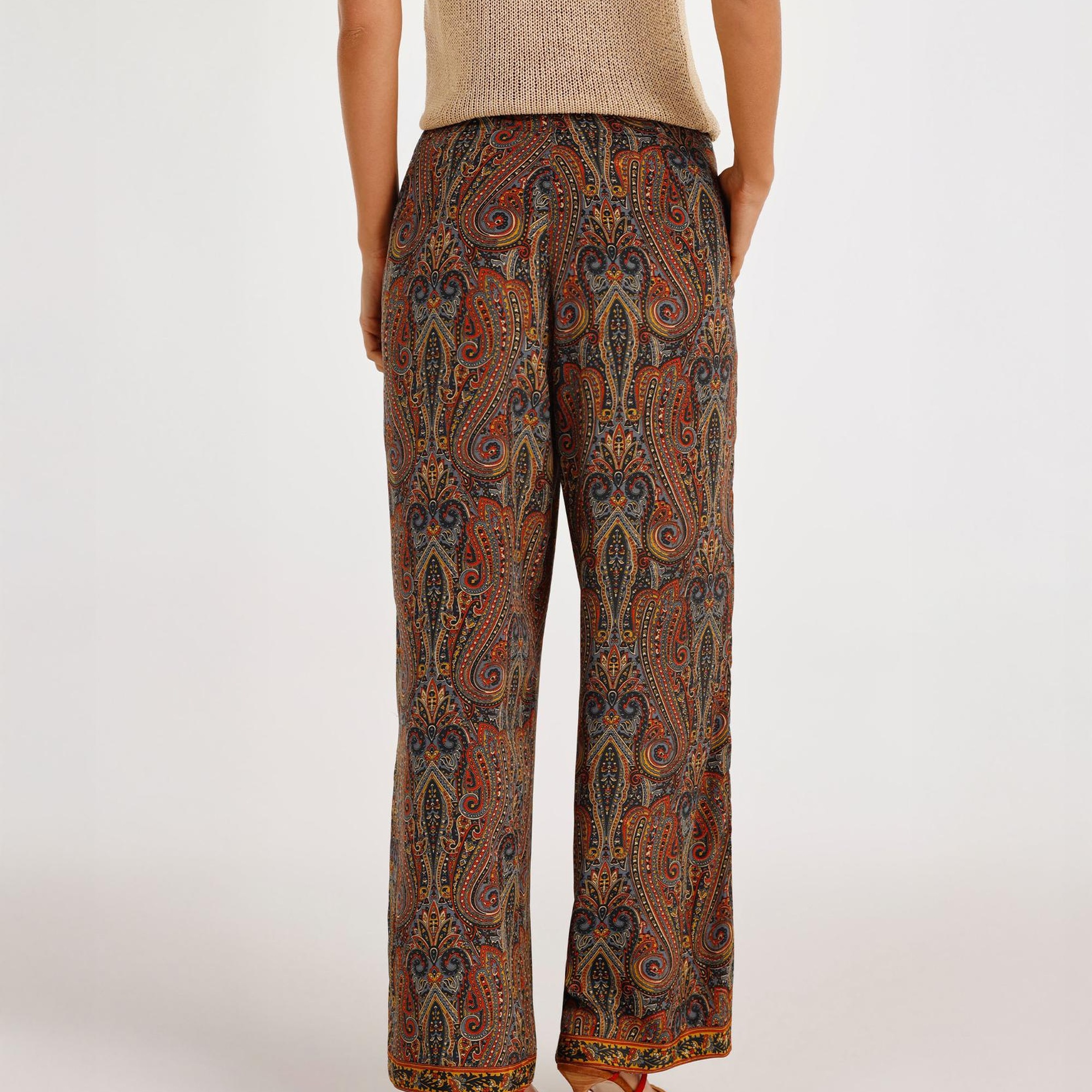 YARGICI Geniş Paça Pantolon