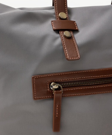  YARGICI Su Geçirmez Kumaş Omuz Çantası