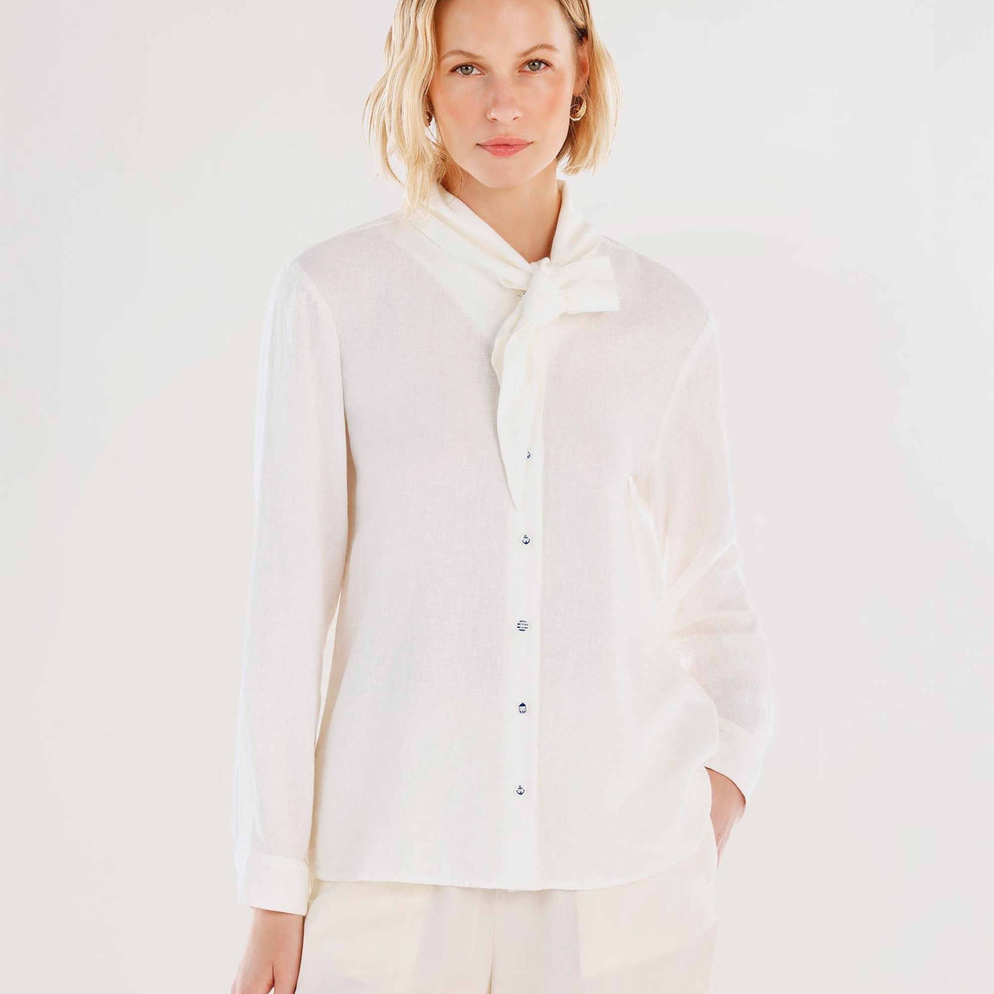 YARGICI Yaka Detaylı Gömlek