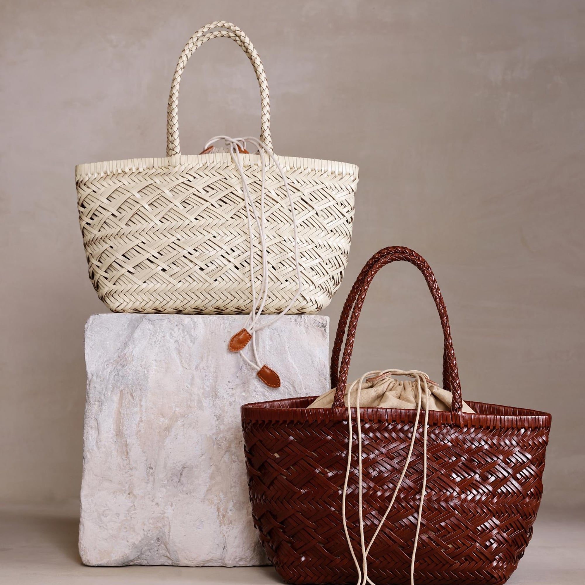 YARGICI Deri Örgü Detaylı Omuz Çantası