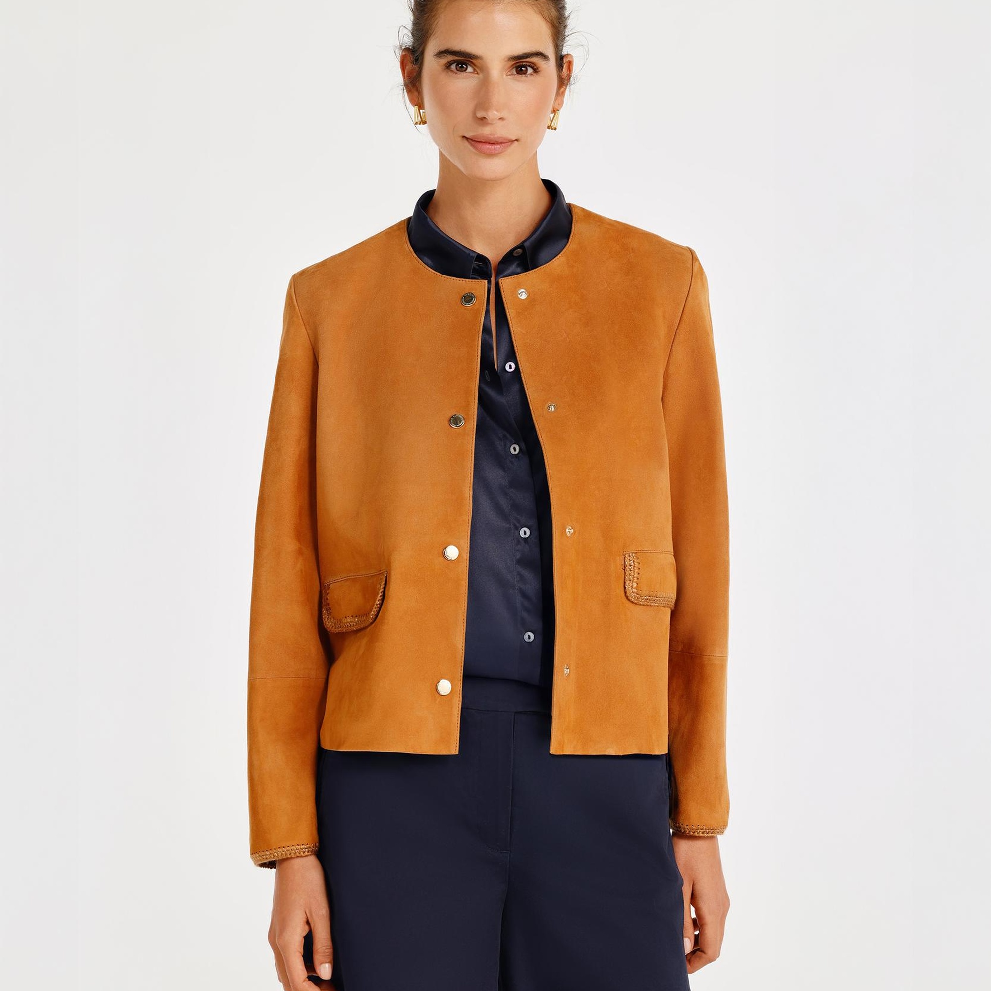 Yakasız Cep Detaylı Süet Ceket