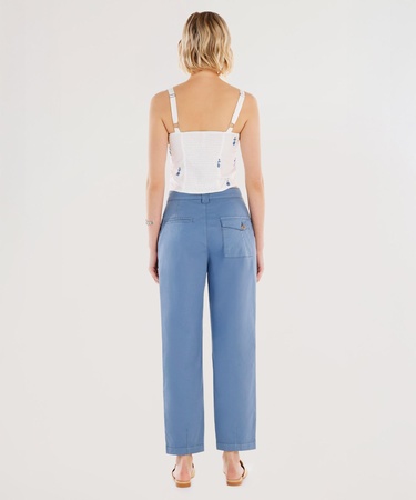  YARGICI Arka Cep Detaylı Normal Bel Rahat Kalıp Pantolon