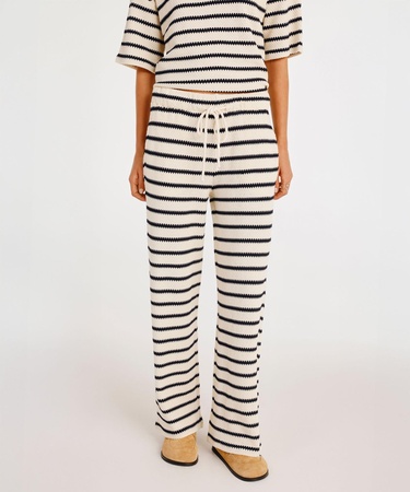  YARGICI Geniş Paçalı Rahat Kalıplı Eşofman Altı