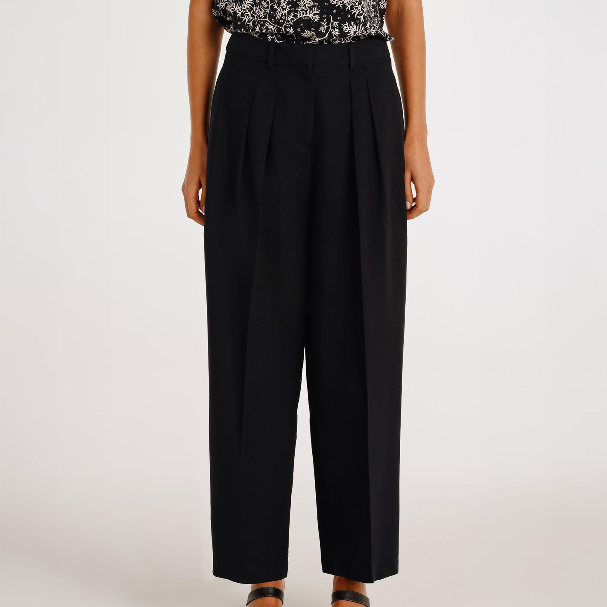 YARGICI Rahat Kalıp Önü Kancalı Pantolon