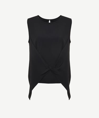  YARGICI Önü Detaylı Kolsuz Bluz