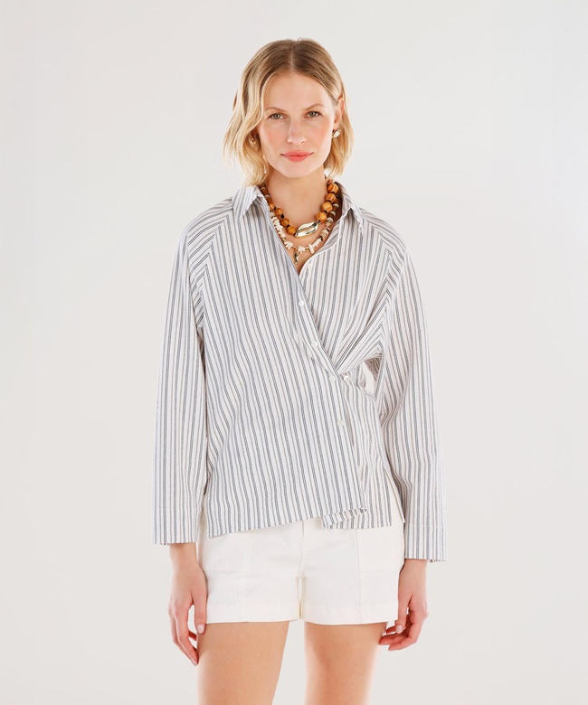  YARGICI Yanları Yırtmaçlı Gömlek