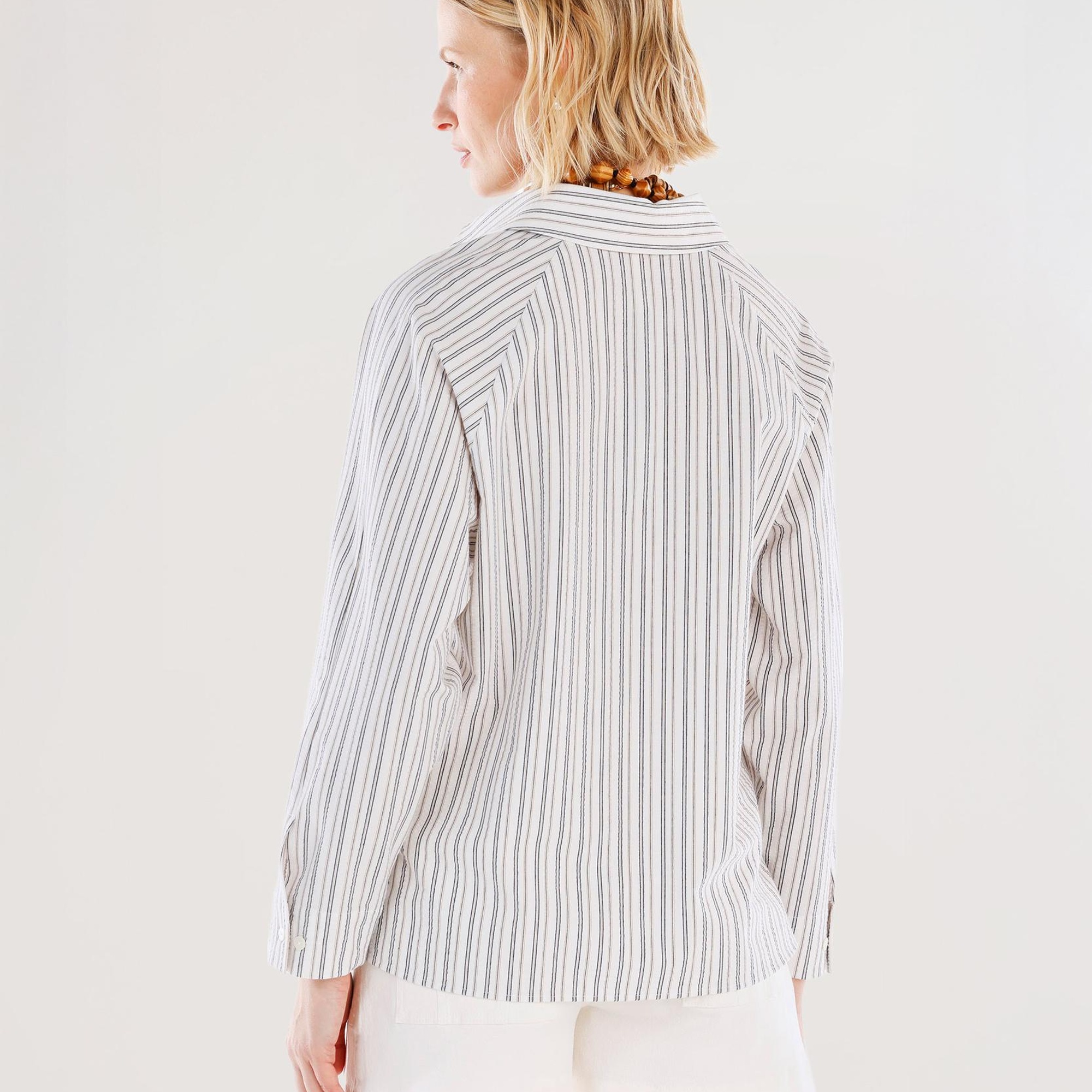 YARGICI Yanları Yırtmaçlı Gömlek