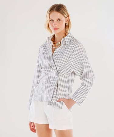  YARGICI Yanları Yırtmaçlı Gömlek