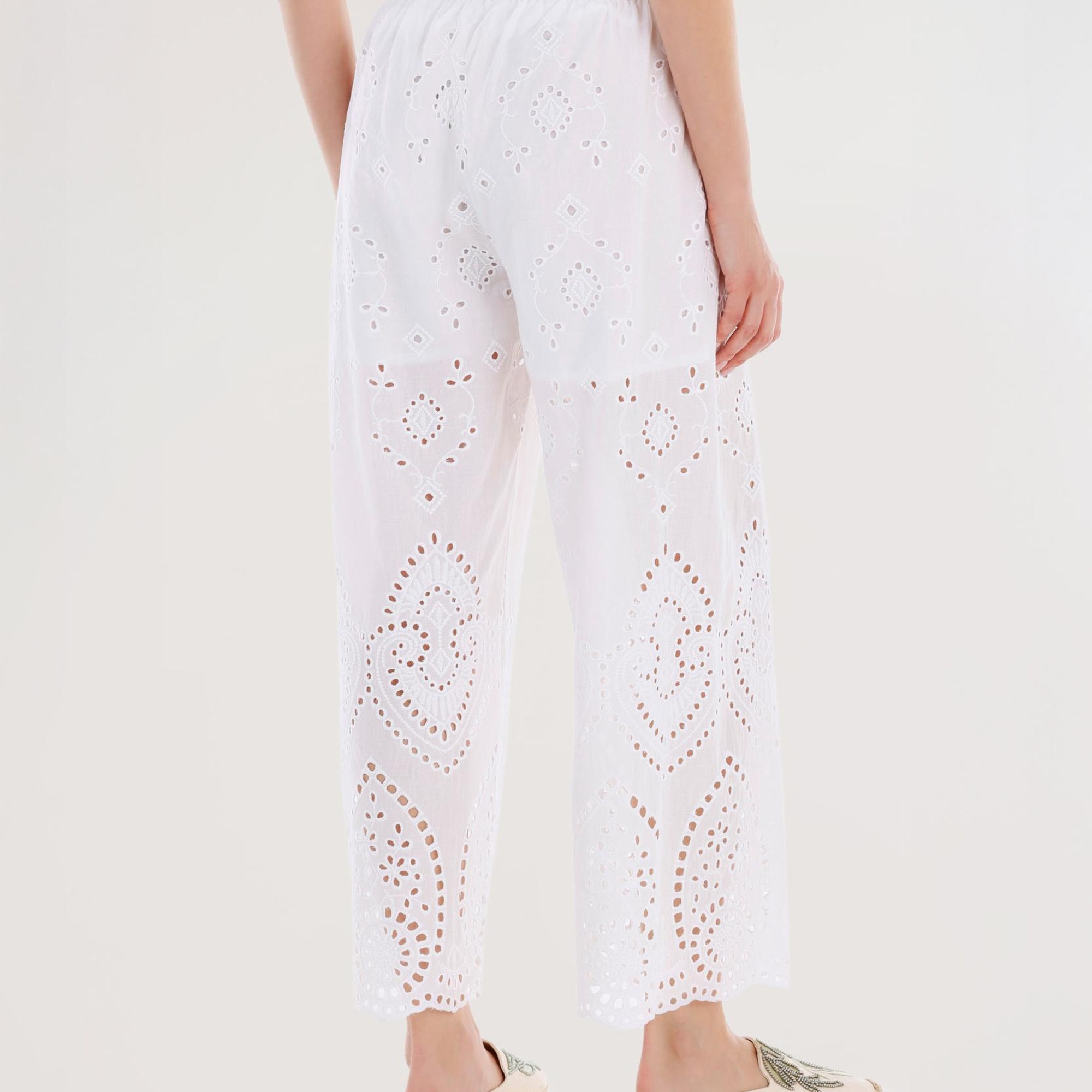 YARGICI Brode Detayli Uzun Paçalı Pantolon