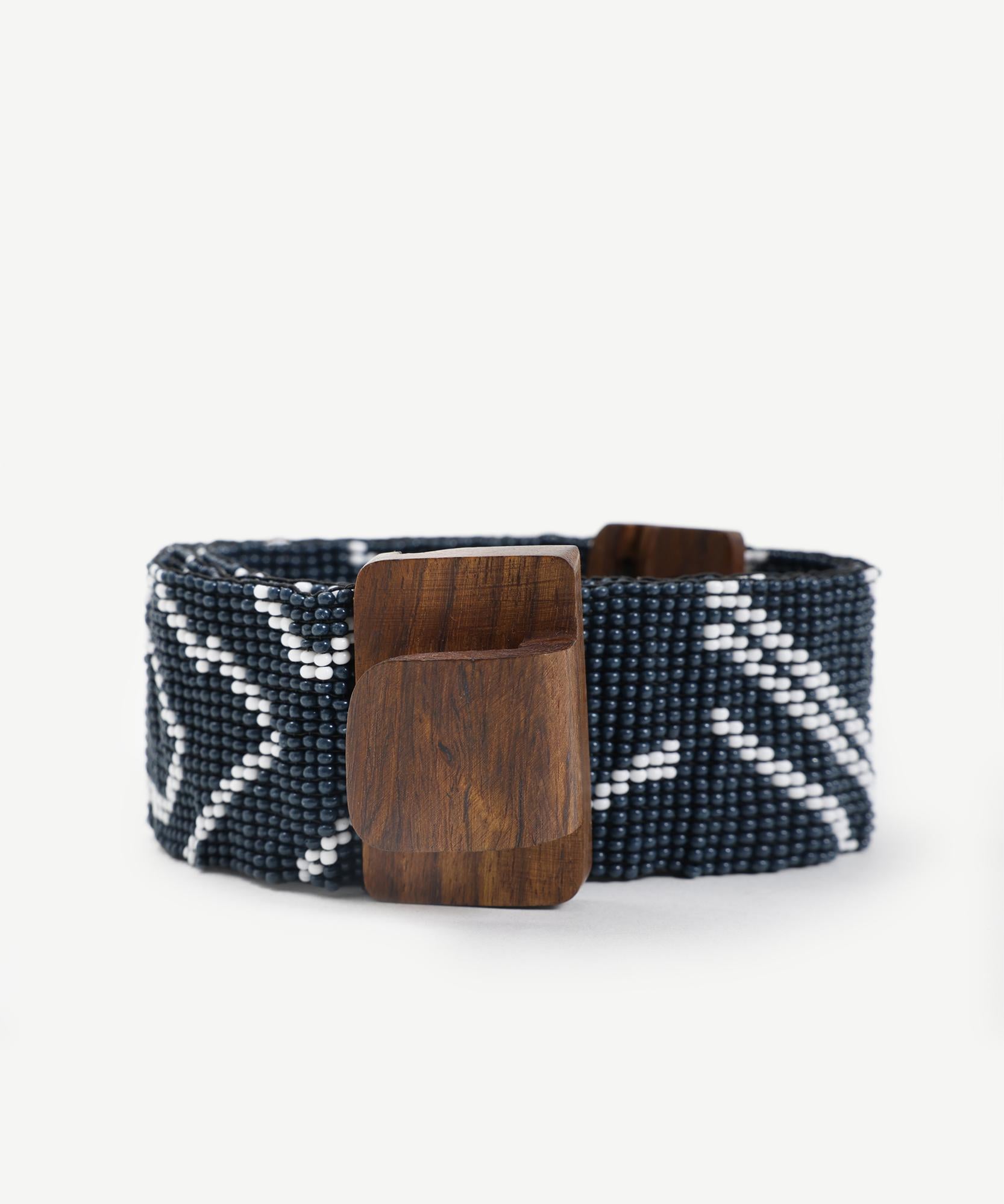  YARGICI Çizgi Detaylı Elastik Boncuk Kemer