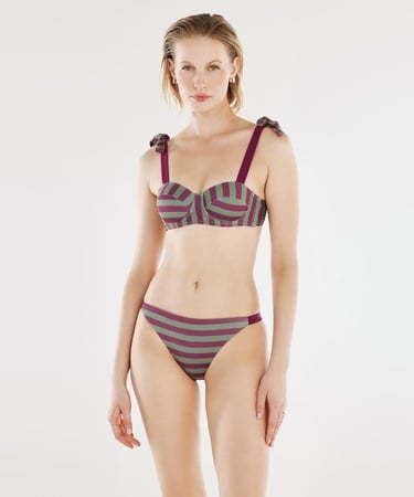  YARGICI Kontrast Detaylı Bikini Alt