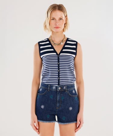  YARGICI Nakış Detaylı Denim Şort