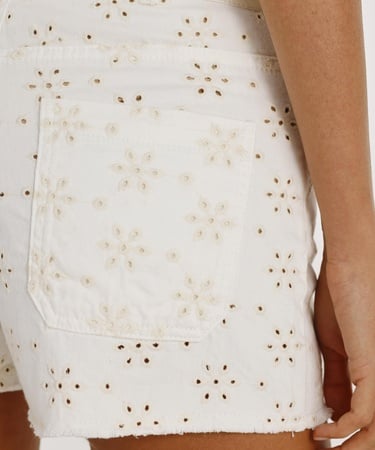  YARGICI Nakış Detaylı Denim Şort