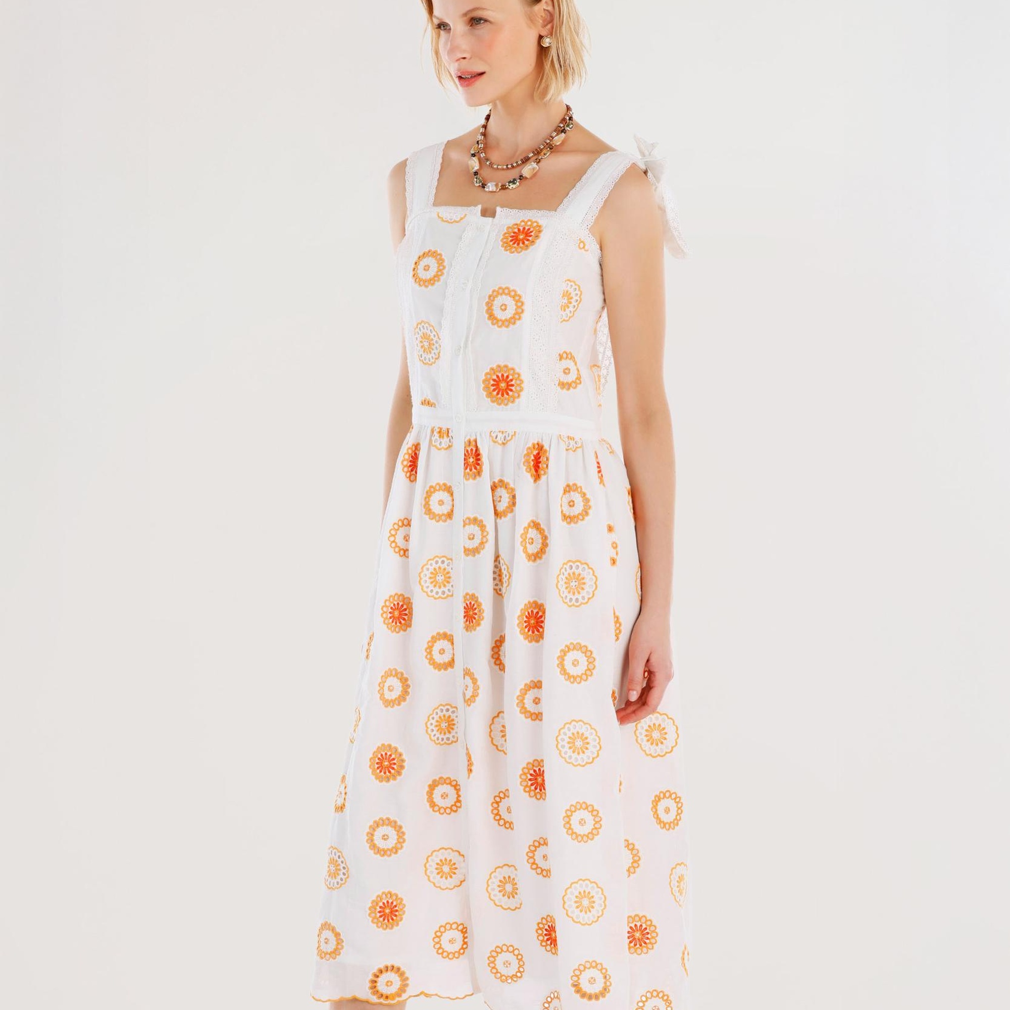 YARGICI Brode Detaylı Kolsuz Uzun Elbise