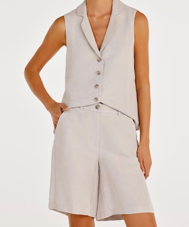  Düz Kalıplı Bermuda