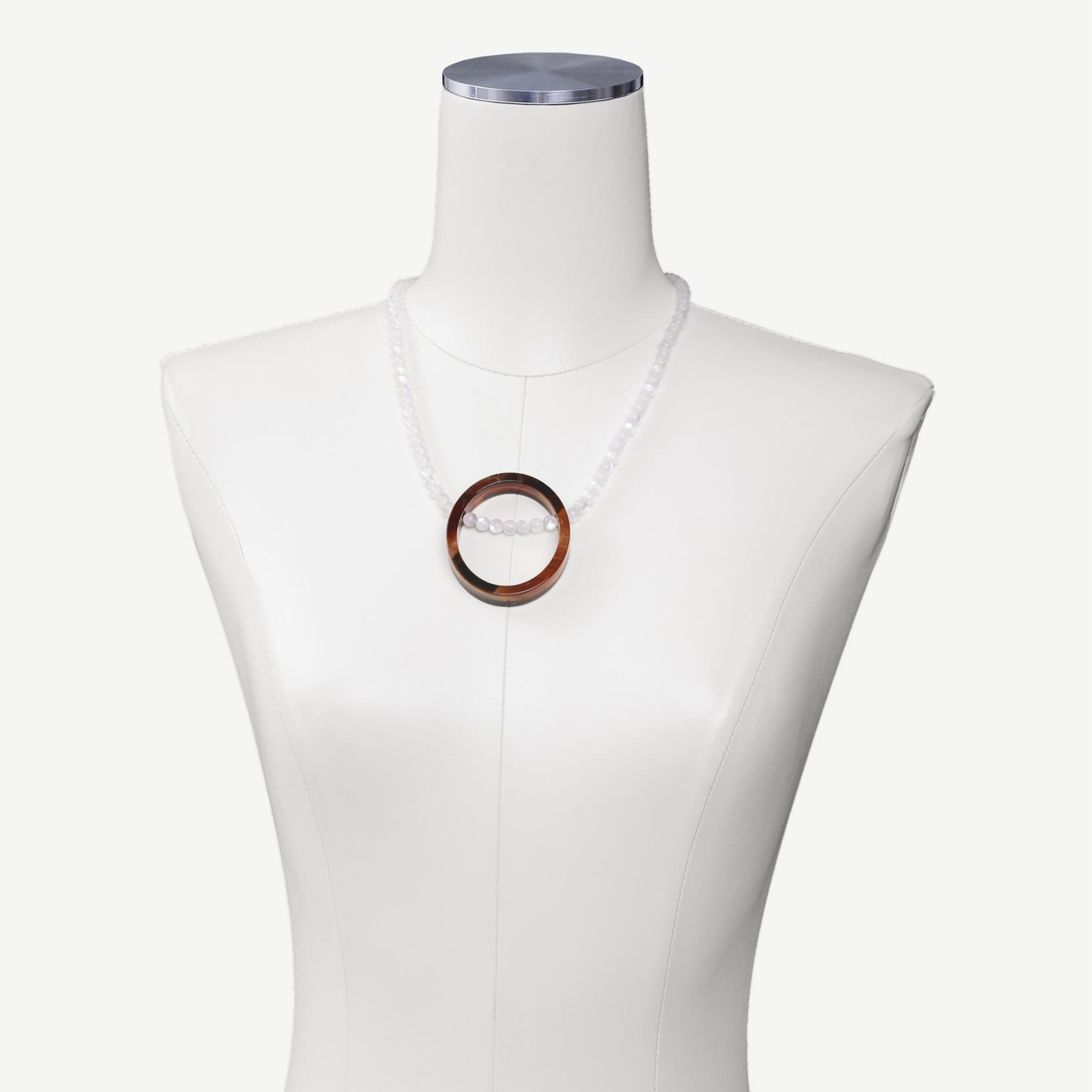 YARGICI Akrilik Kolye