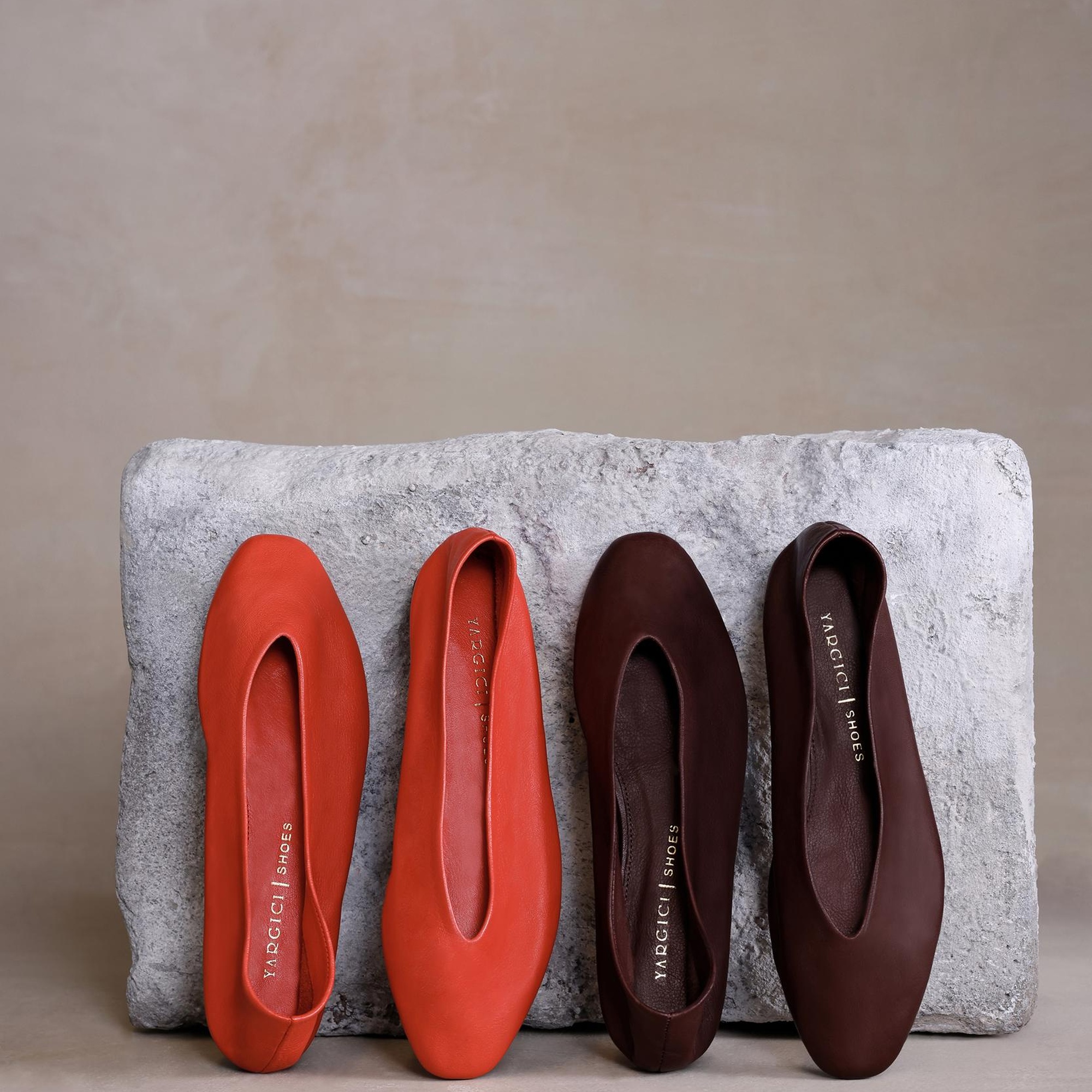 YARGICI Yüksek Yüzlü Düz Babet