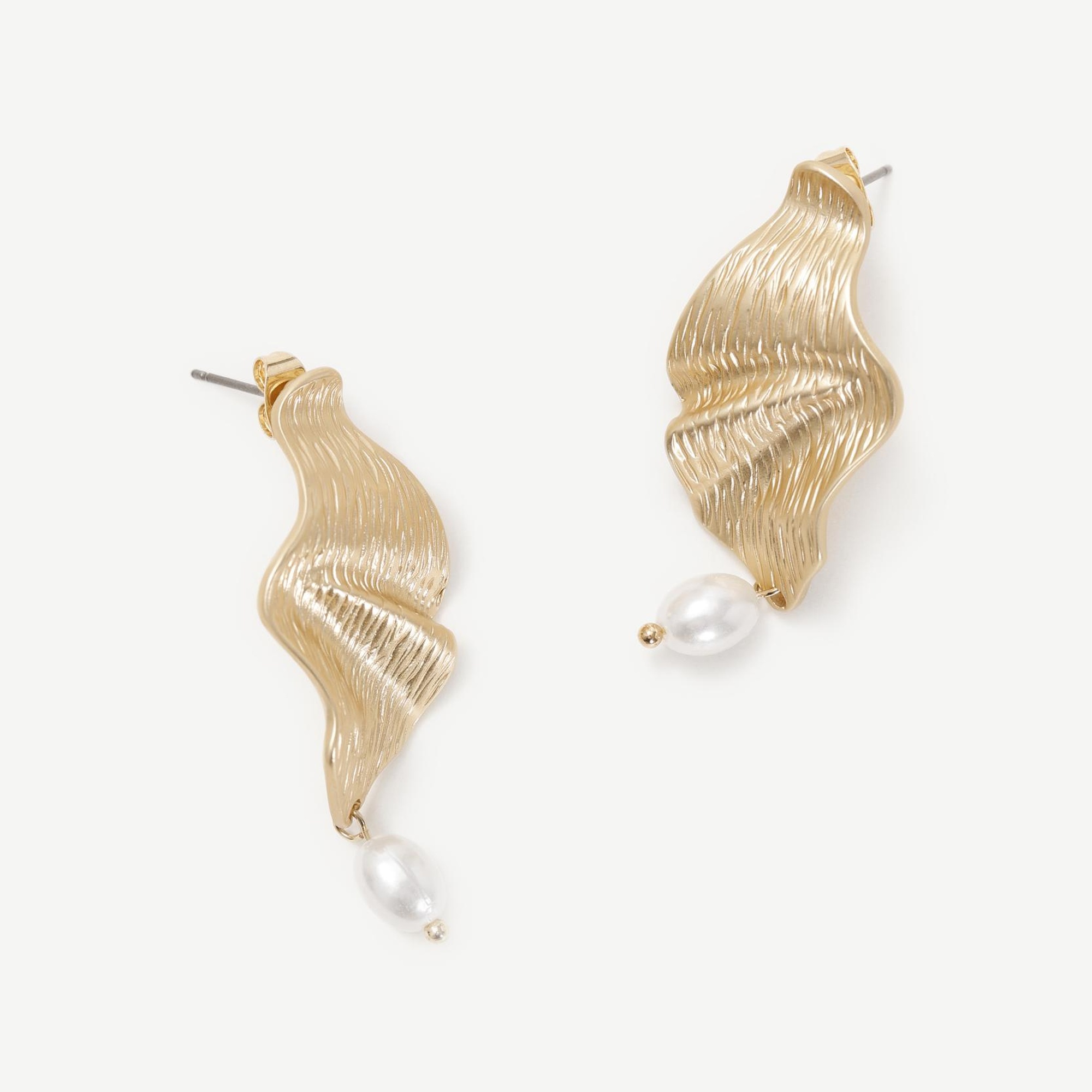 YARGICI Akrilik İnci Detaylı Küpe